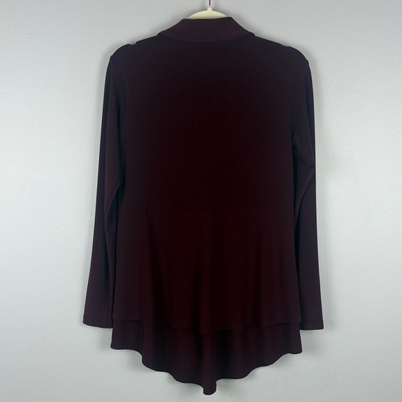 Sympli Deep Burgundy Flowy Fit Button Down Layered Hem Long Sleeve Blouse Size 4 - Picture 8 of 11